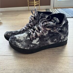 Nobull mid hightop trainer